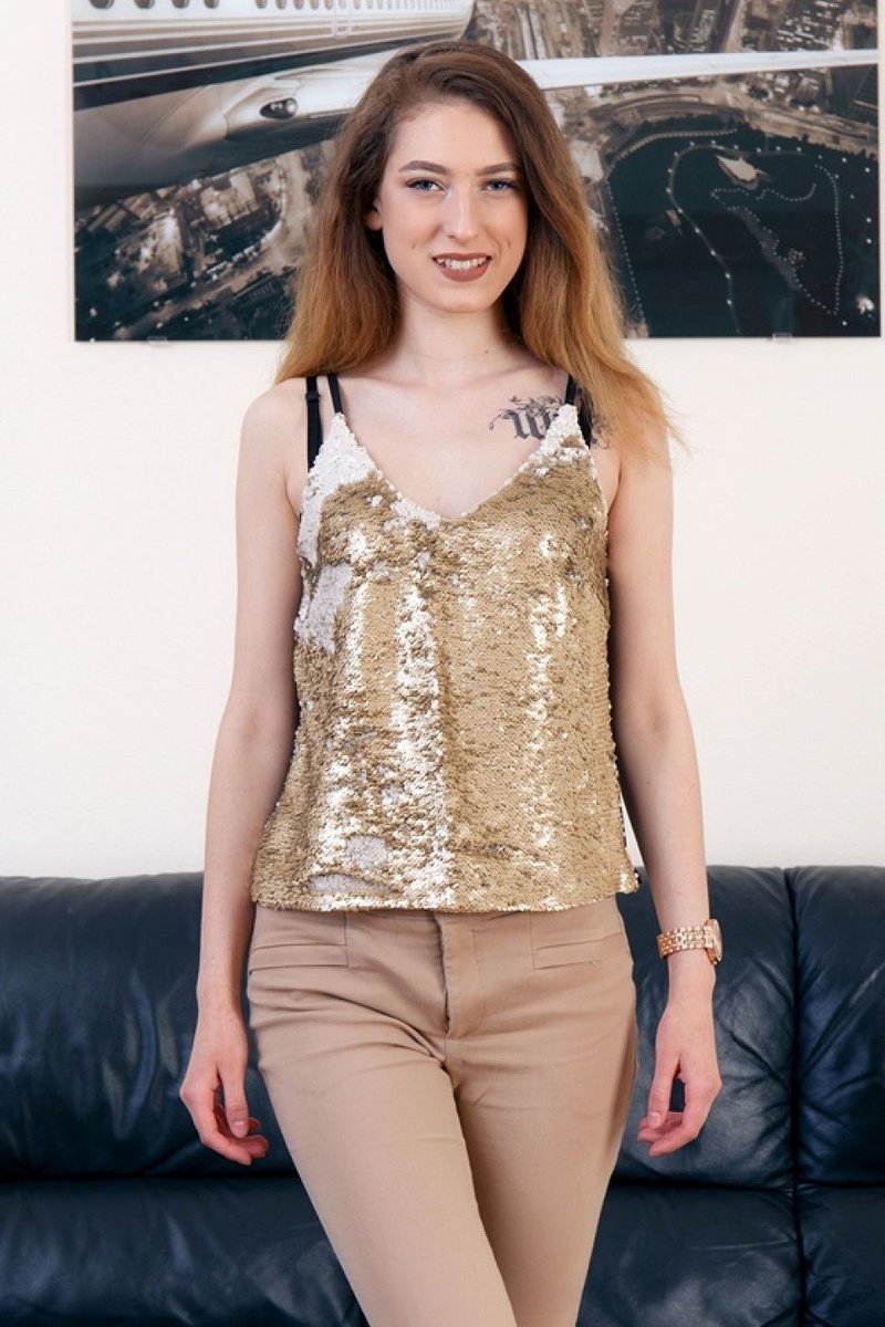 Юлия, 25 лет, 5 размер груди